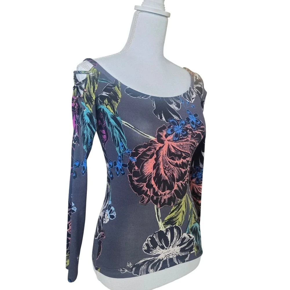 GUESS Y2K Dark Floral Lace Up Whimsigoth Long Sleeve Top Mystical Fairycore‎ - Picture 10 of 11